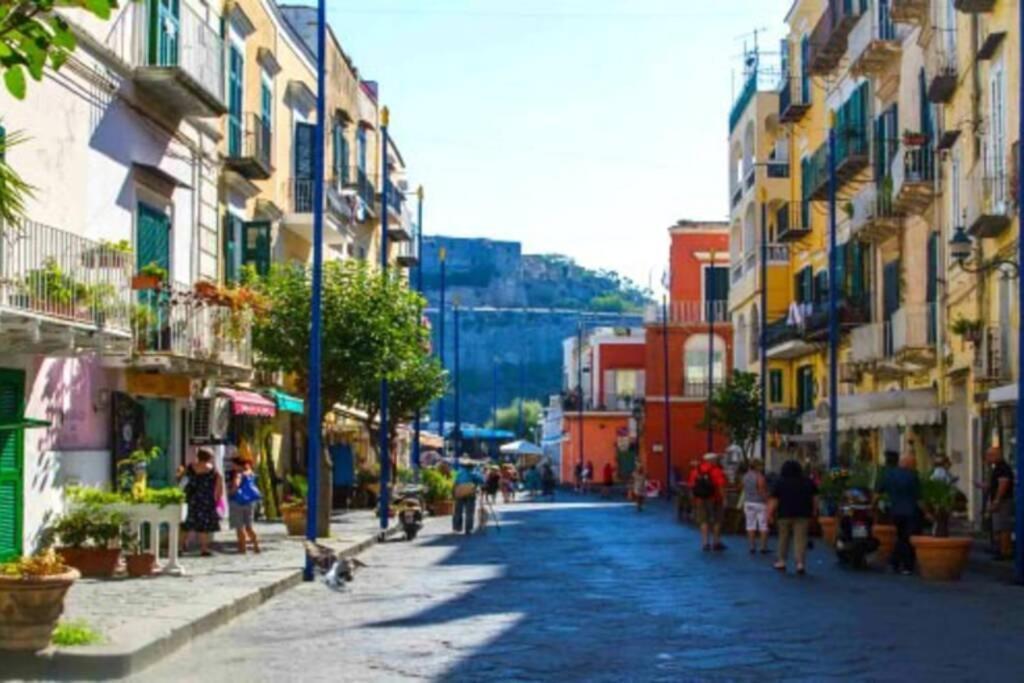 Appartamento Sul Mare Ad Ischia Ponte Eksteriør bilde